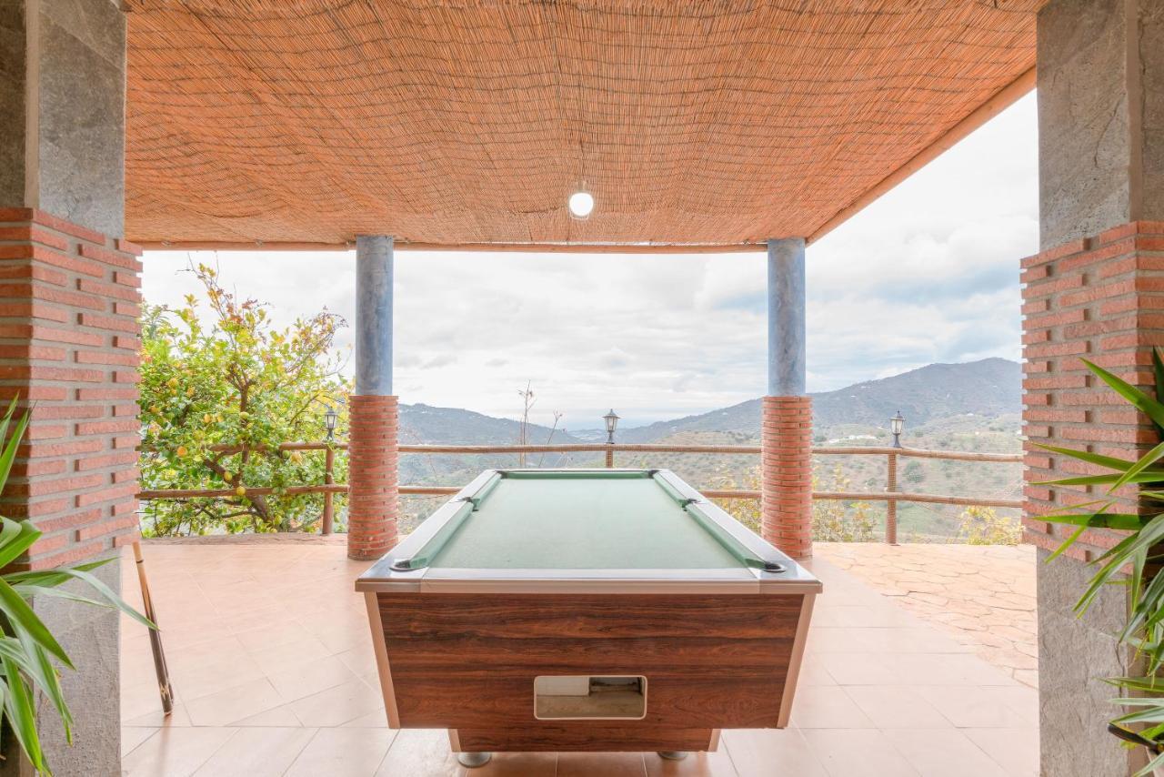 Villa Cortijo la Encina Sayalonga Exterior foto